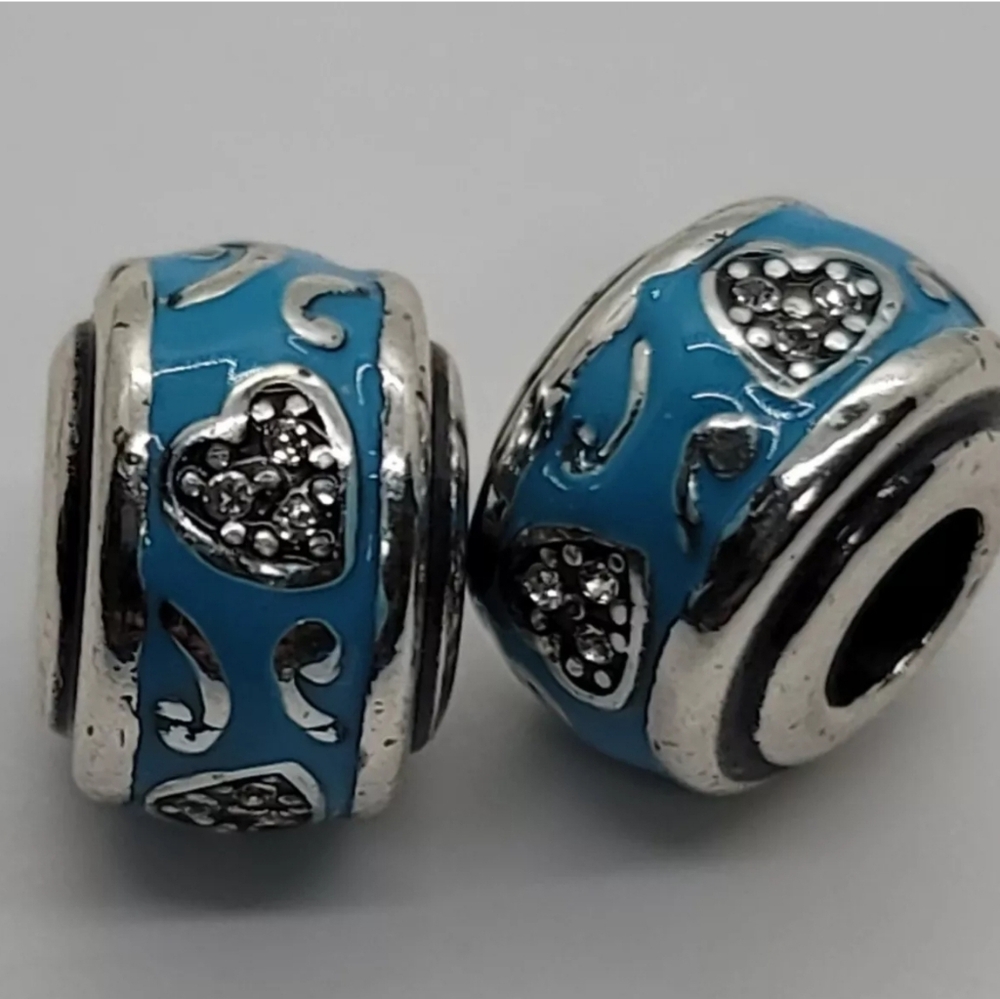 Brighton retired Enamel Heart Locker bead. Listing for one bead…
